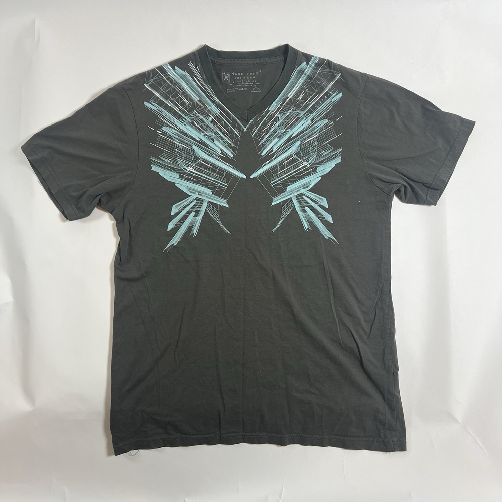 Marc Ecko Cut & Sew Men's L Gray Graphic Print V-Neck Short Sleeve Cotton Tee